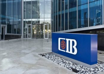 البنك التجاري الدولي يطلق أول بطاقة ائتمان معدنية “World Elite” لعملاء “Private”