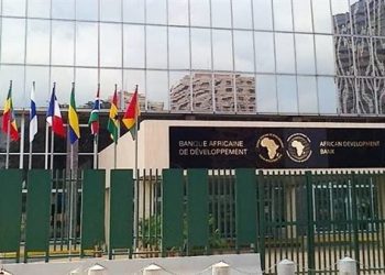 البنك الإفريقي للتنمية يمنح بنين 400 ألف دولار لتعبئة عائدات أسواق السندات المستدامة