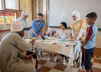 ضمن فاعليات التحالف الوطني للعمل الأهلي   استهدفت 1300 مستحق.. مؤسسة الجود الخيرية بالتعاون مع مستشفى الناس تنظم قافلة طبية في الفيوم