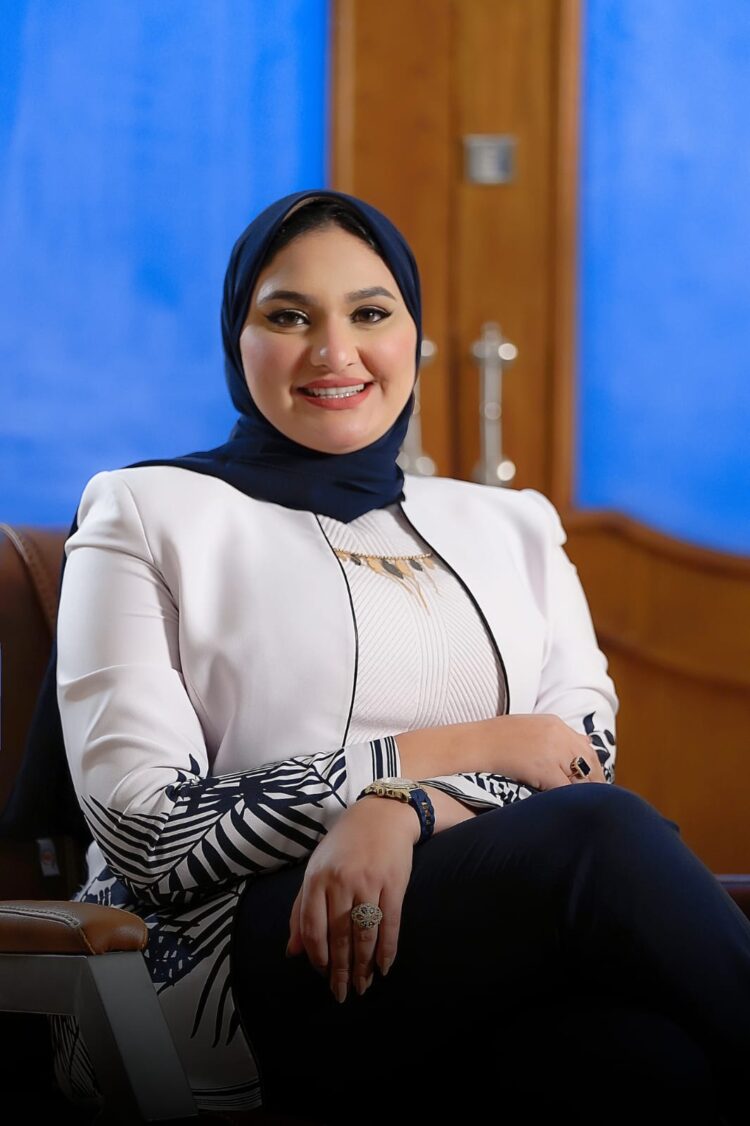 إيمان المليجي: أصغر سيدة أعمال وأبرز مطورة عقارية في مصر والشرق الأوسط - نموذج للتميز والإبداع 1 إيمان المليجي: أصغر سيدة أعمال وأبرز مطورة عقارية في مصر والشرق الأوسط – نموذج للتميز والإبداع