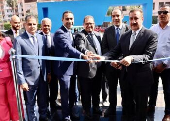 محافظ المنوفية يفتتح فرع بنك قناة السويس الجديد بشبين الكوم