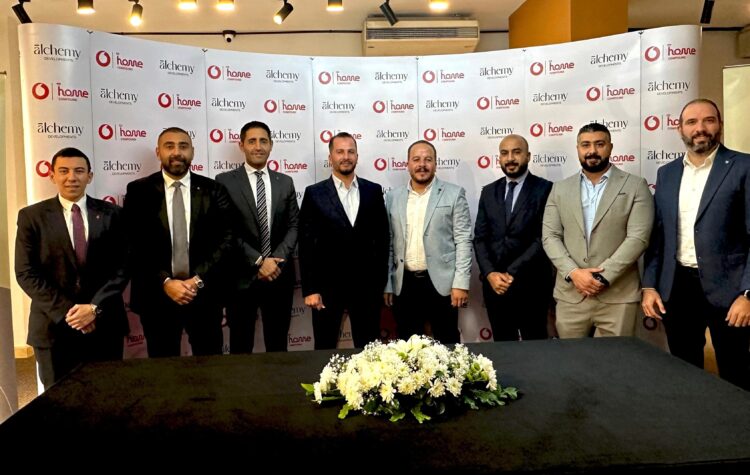 اتفاق شراكة بين ڤودافون مصر وألكامي للتطوير العقاري لتطوير خدمات الاتصالات في المنتجعات