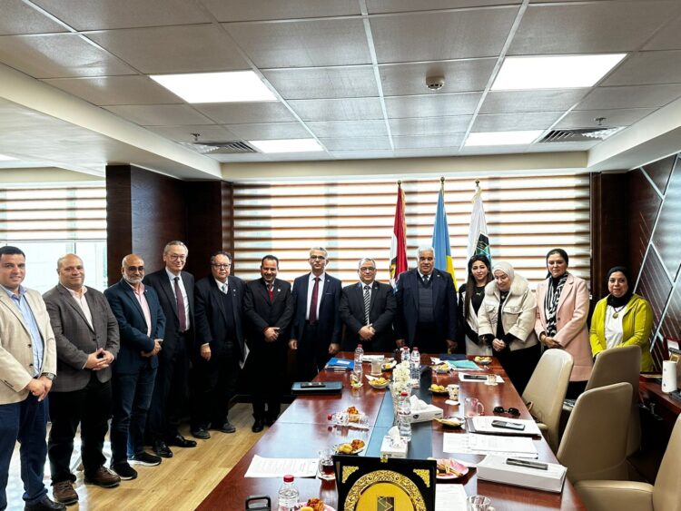 جامعة برج العرب التكنولوجية تعقد مجلسها وتوقع بروتوكول تعاون مع مجموعة المريم الصناعية