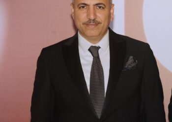 عبد الرحمن الزعيم رئيسًا لمجلس إدارة جمعية رجال أعمال ومستثمري بدر بإجماع الأعضاء 10 عبد الرحمن الزعيم رئيسًا لمجلس إدارة جمعية رجال أعمال ومستثمري بدر بإجماع الأعضاء
