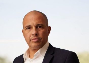 "بنيان" العقارية تقتنص "كورتيك" التابعة لحسن علام مستأجرًا رئيسيًا لمبنى 106B بمدينة نصر 2 “بنيان” العقارية تقتنص “كورتيك” التابعة لحسن علام مستأجرًا رئيسيًا لمبنى 106B بمدينة نصر