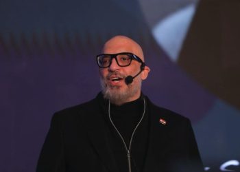 بين الرقمنة ومحاولات الإفشال.. كيف أعادت منصة مصر العقارية صياغة علاقة المطور بالعميل؟