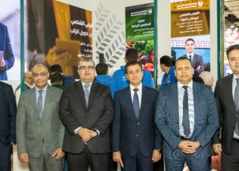 البنك الزراعي يستعرض الفرص التمويلية لشركات التصنيع الزراعي والصناعات الغذائية خلال مشاركته بمعرض فود أفريكا