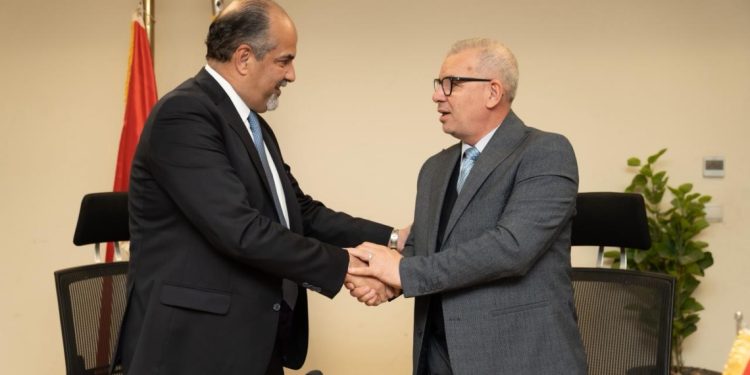 «الأولى» توقع بروتوكول تعاون مع «الإسكان» لسد فجوة تمويل الوحدات المتوسطة 1 «الأولى» توقع بروتوكول تعاون مع «الإسكان» لسد فجوة تمويل الوحدات المتوسطة